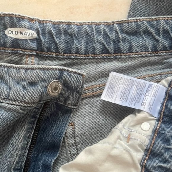 Old Navy Bootcut Jeans - Picture 3 of 5